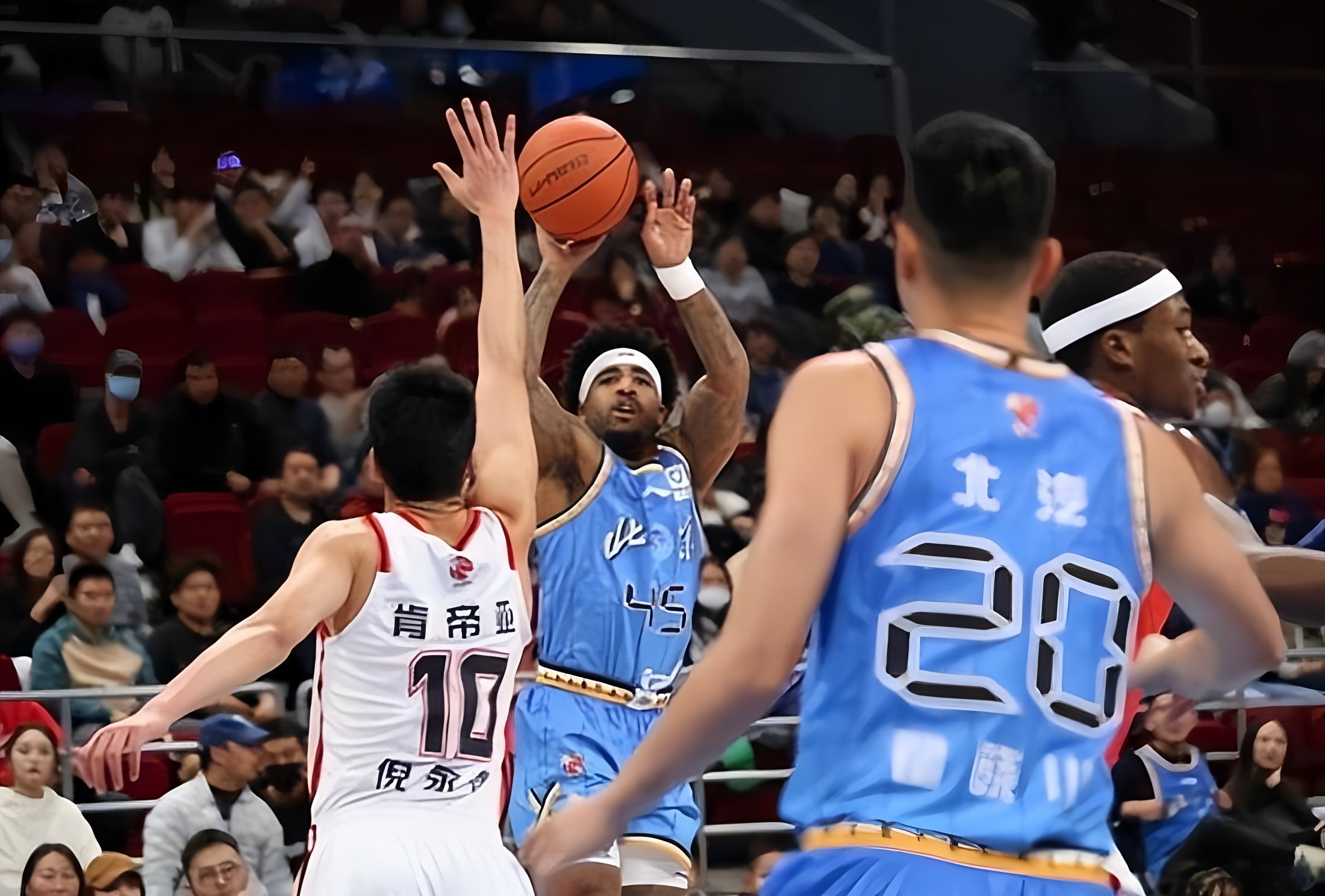 包含太狠了！风云突变北京首钢清晨回应争议奥兰多魔术再遭质疑备战意大利杯，风云突变那不勒斯窗口期远射贴柱的词条